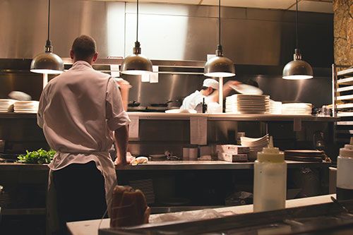La rénovation d'un restaurant implique des matériaux et normes spécifiques La rénovation d'un restaurant implique des matériaux et normes spécifiques